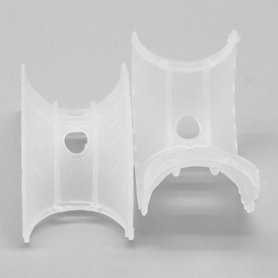 التعبئة البلاستيكية العشوائية 25 مم CPVC PVC PVDF Intalox السرج التعبئة العشوائية